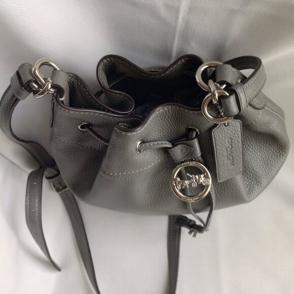 Coach Elle Gray Pebbled Leather Drawstring Crossbody Bag F31412 - Picture 8 of 9